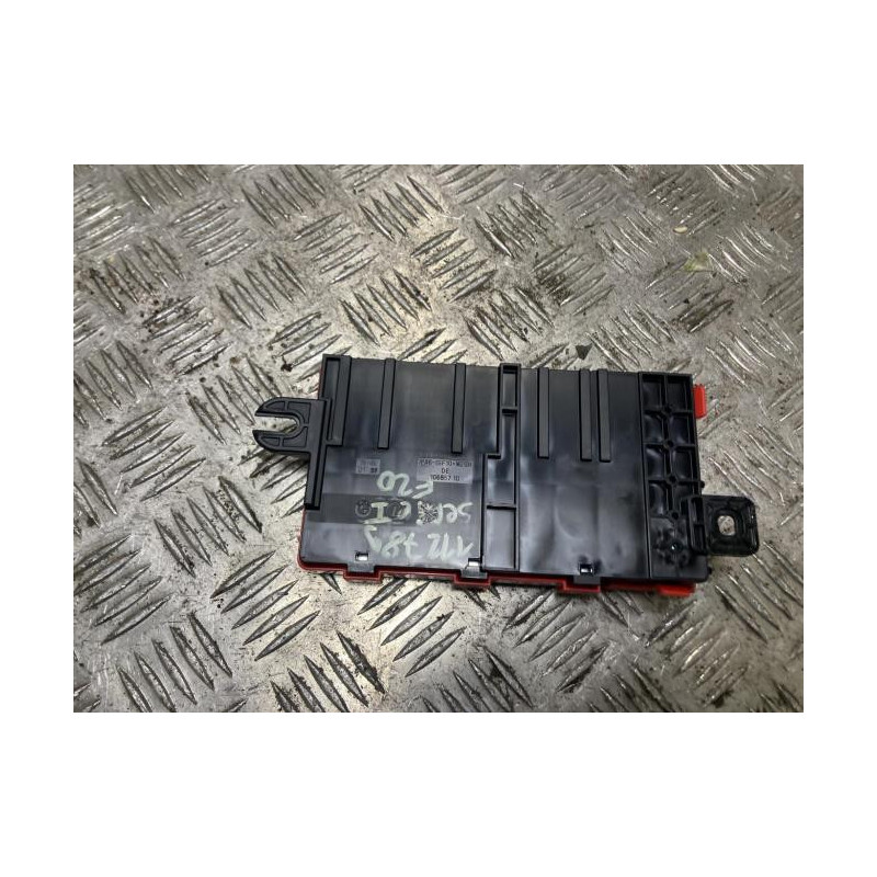 Porte fusible BMW SERIE 1 F20 PHASE 1 d’occasion