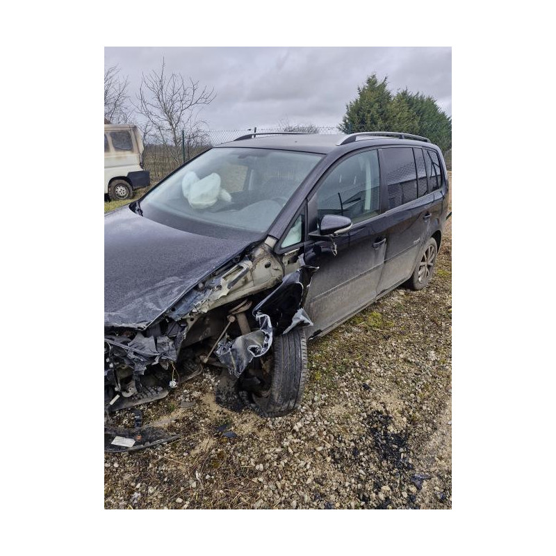 Anti brouillard droit (feux) VOLKSWAGEN TOURAN 1 PHASE 2 d’occasion