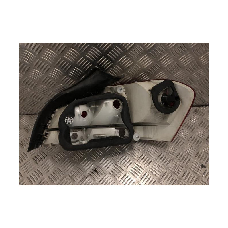 Feu arriere principal gauche (feux) BMW SERIE 1 E88 CABRIO d’occasion