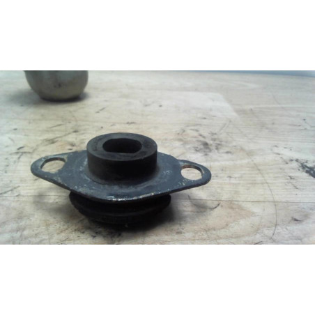 Support moteur droit RENAULT KANGOO 1 PHASE 2 d’occasion