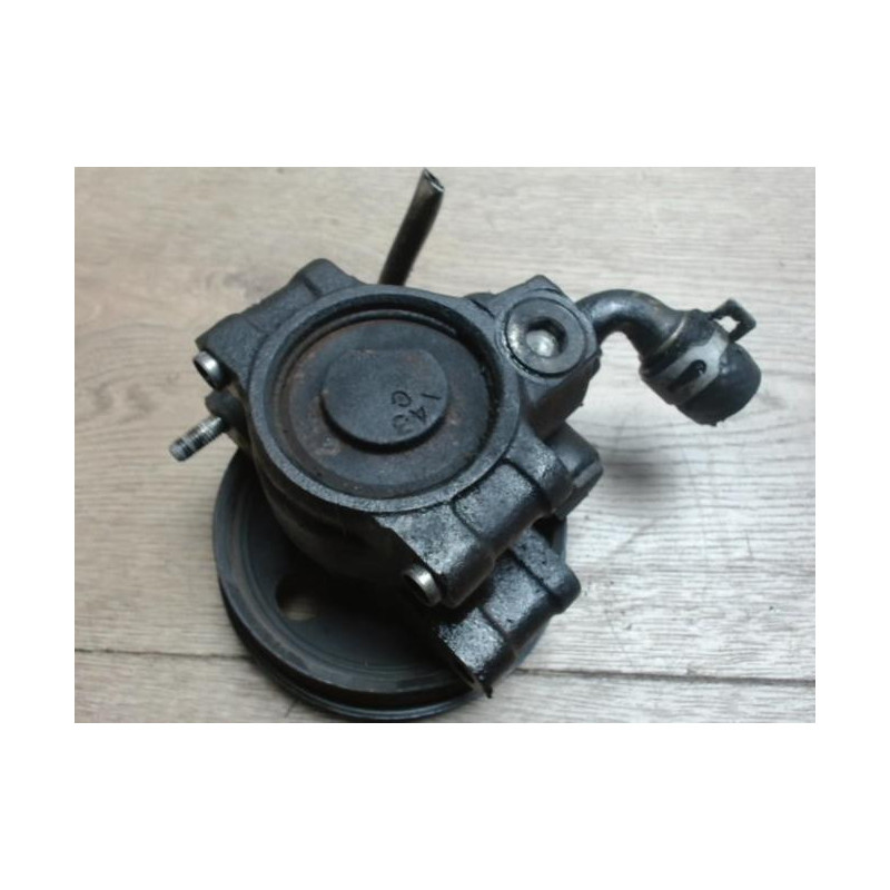 Pompe de direction FORD KA 1 PHASE 1 d’occasion
