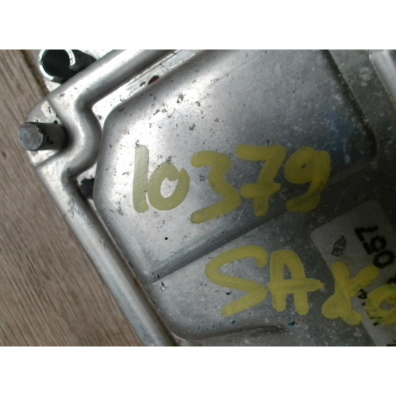 Calculateur moteur CITROEN SAXO PHASE 2 d’occasion