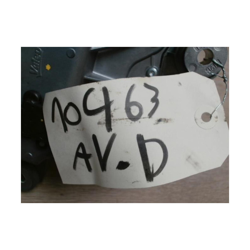 Moteur essuie glace avant droit CITROEN C4 PICASSO 1 d’occasion