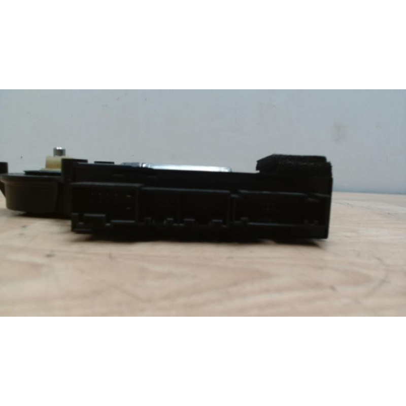 Moteur leve vitre avant droit VOLKSWAGEN TOUAREG 1 PHASE 1 d’occasion