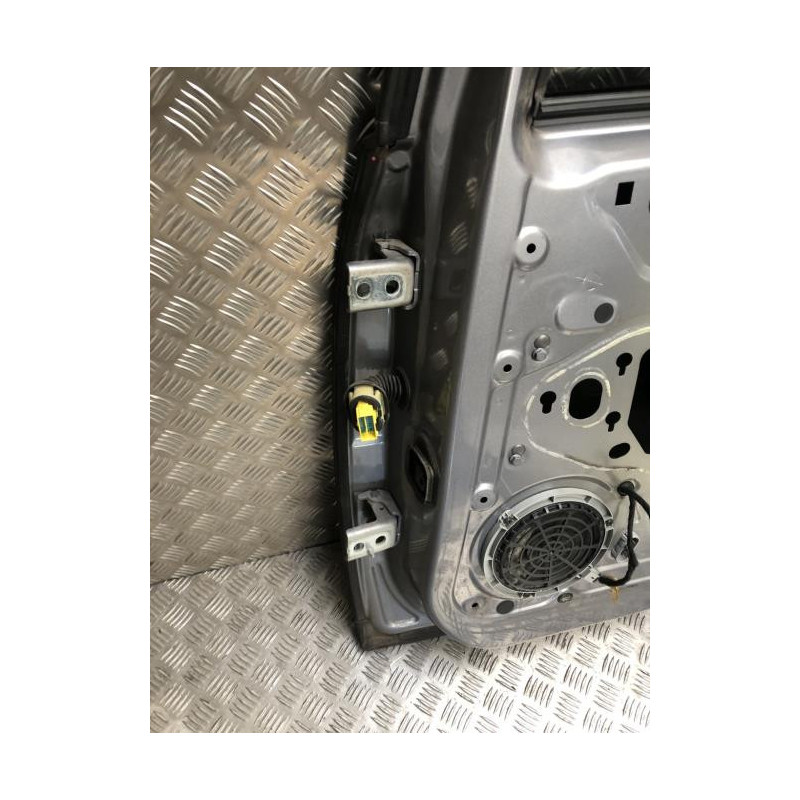 Porte arriere droit PEUGEOT 308 2 SW PHASE 1 BREAK d’occasion