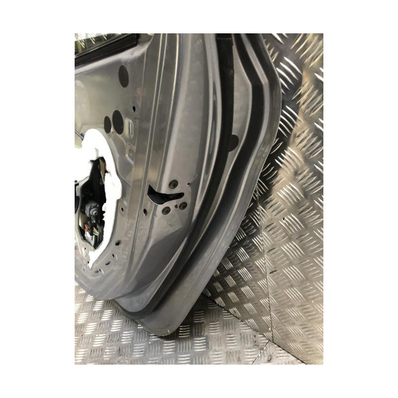 Porte arriere droit PEUGEOT 308 2 SW PHASE 1 BREAK d’occasion