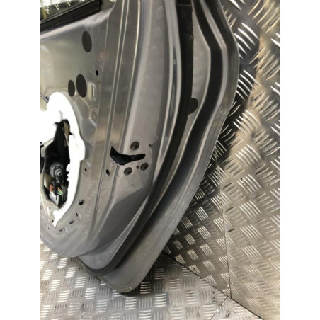 Porte arriere droit PEUGEOT 308 2 SW PHASE 1 BREAK d’occasion