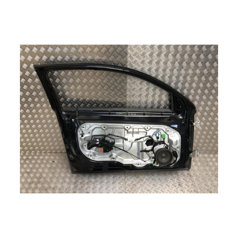 Porte avant gauche VOLVO C 30 PHASE 2 d’occasion