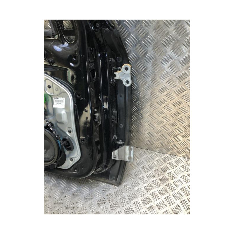 Porte avant gauche VOLVO C 30 PHASE 2 d’occasion