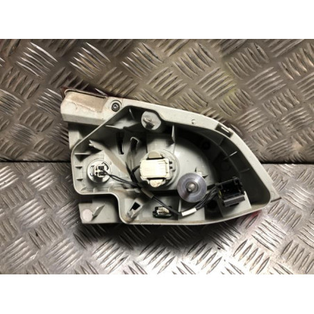 Feu arriere secondaire droit (feux) PEUGEOT 308 2 SW PHASE 1 BREAK d’occasion