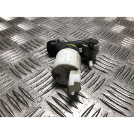 Pompe lave glace avant PEUGEOT 308 2 SW PHASE 1 BREAK d’occasion