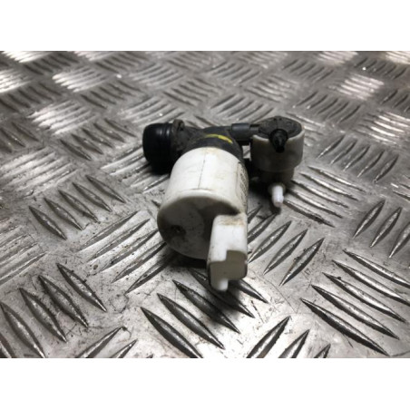 Pompe lave glace avant PEUGEOT 308 2 SW PHASE 1 BREAK d’occasion