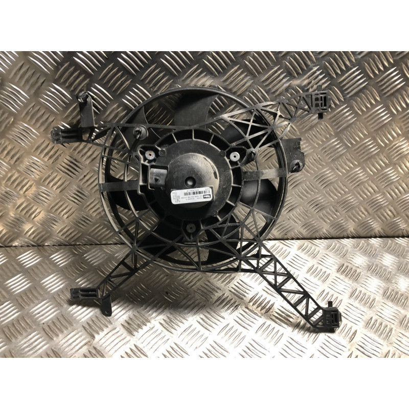 Moto ventilateur radiateur FORD FIESTA 6 PHASE 1 d’occasion