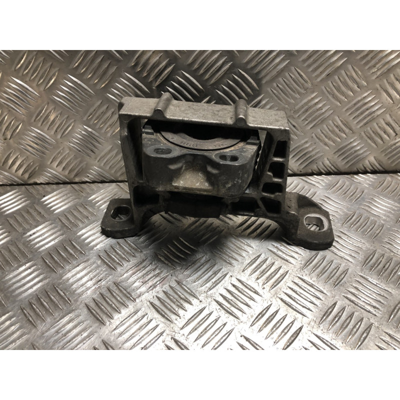 Support moteur droit VOLVO C 30 PHASE 2 d’occasion