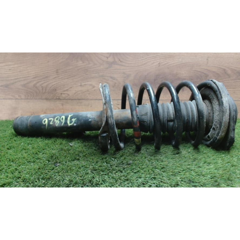 Amortisseur avant gauche RENAULT R19 PHASE 1 d’occasion