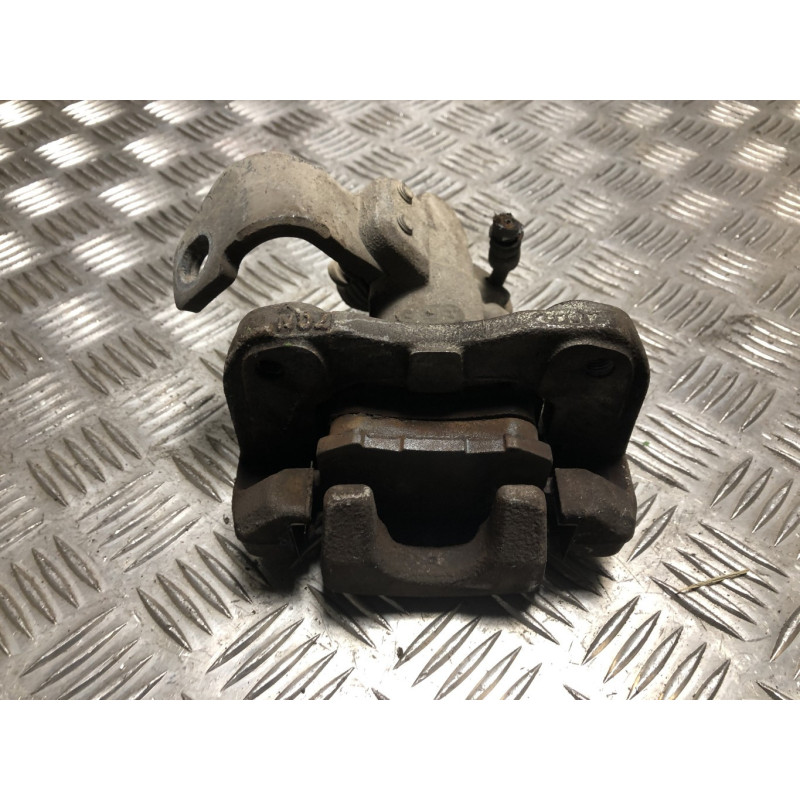 Etrier arriere gauche (freinage) HONDA CIVIC 8 PHASE 2 d’occasion