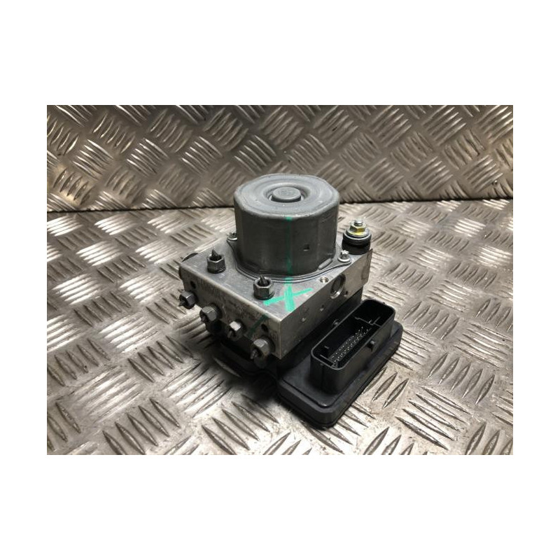 Bloc ABS (freins anti-blocage) DACIA DUSTER 2 PHASE 1 d’occasion