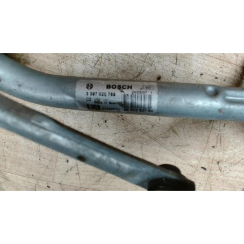 Moteur essuie glace avant PEUGEOT 207 PHASE 1 d’occasion