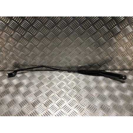 Bras essuie glace avant droit FIAT BRAVO 2 d’occasion