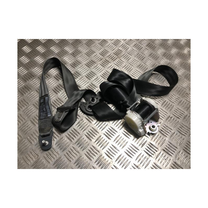 Ceinture arriere gauche PEUGEOT 308 2 SW PHASE 1 BREAK d’occasion