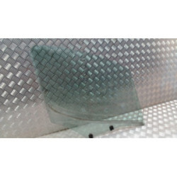 Vitre avant droit CITROEN BERLINGO 2 PHASE 1 d’occasion