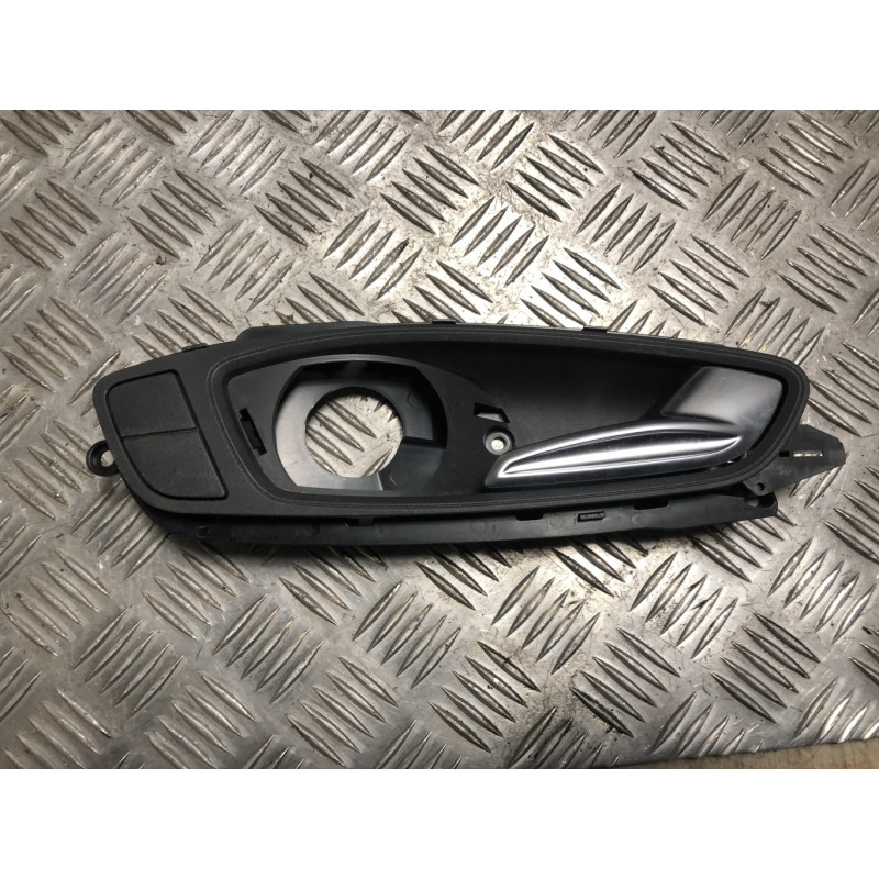 Poignee interieur avant droit AUDI A1 1 PHASE 1 d’occasion
