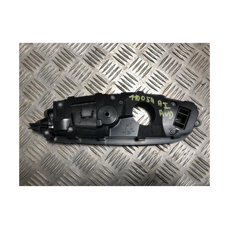 Poignee interieur avant droit AUDI A1 1 PHASE 1 d’occasion