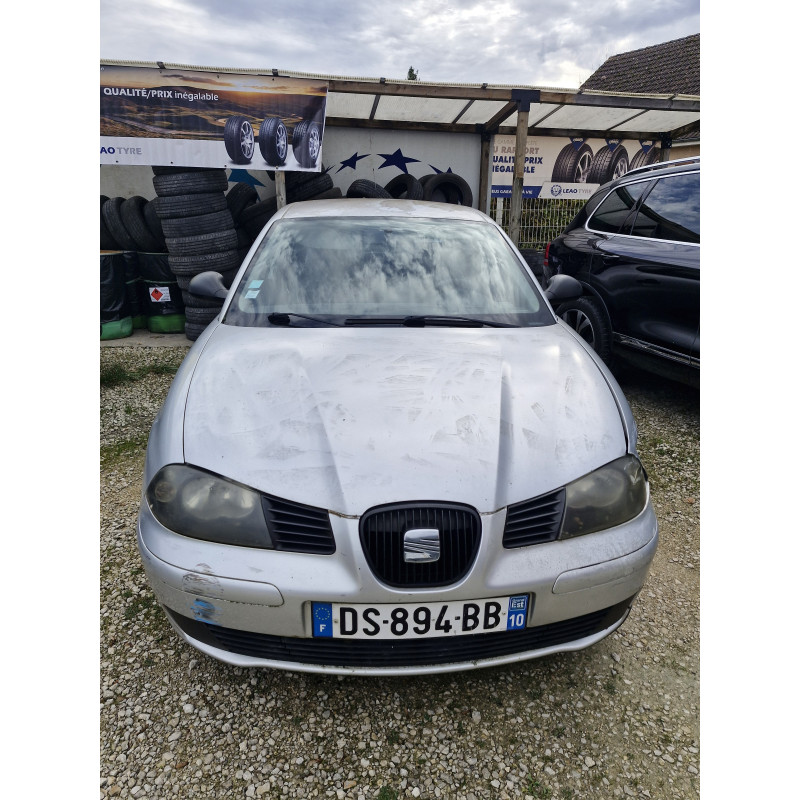 Vitre avant droit SEAT CORDOBA 2 d’occasion
