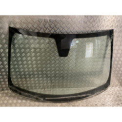Pare brise VOLVO C 30 PHASE 2 d’occasion