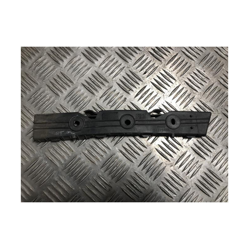 Support de pare chocs arriere FIAT BRAVO 2 d’occasion