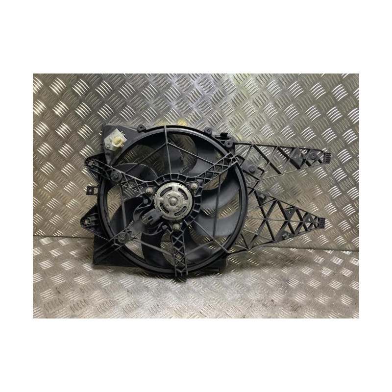 Moto ventilateur radiateur FIAT BRAVO 2 d’occasion