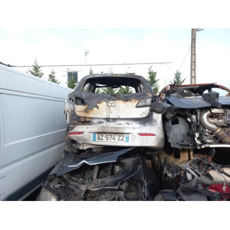 Anti brouillard droit (feux) MAZDA 3 2 PHASE 1 d’occasion