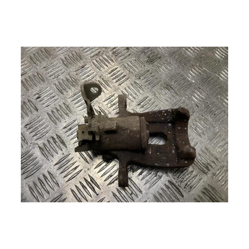 Etrier arriere gauche (freinage) RENAULT CLIO 3 PHASE 1 d’occasion