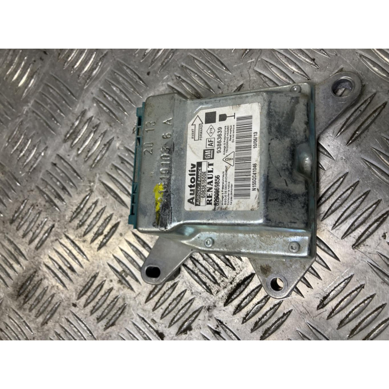 Boitier air bag NISSAN PRIMASTAR 1 PHASE 2 d’occasion