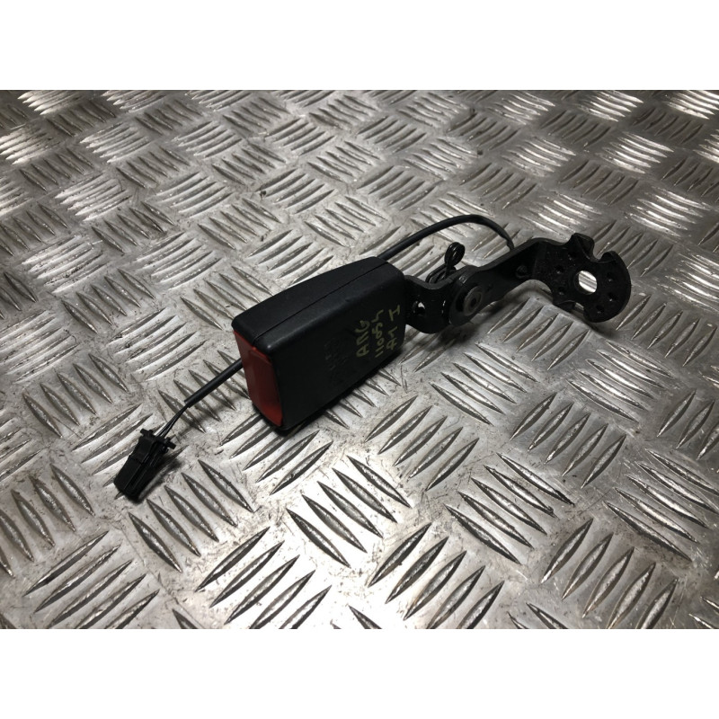 Attache ceinture arriere gauche AUDI A1 1 PHASE 1 d’occasion