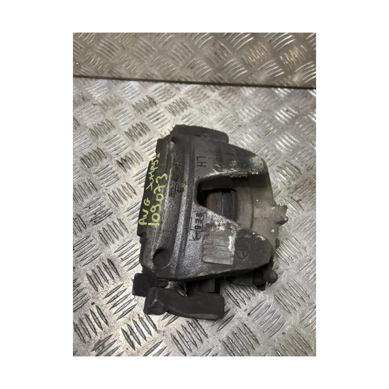 Etrier avant gauche (freinage) CITROEN JUMPY 3 XS d’occasion