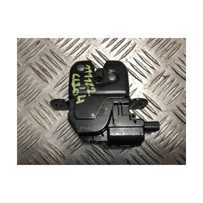 Serrure de hayon RENAULT CLIO 4 PHASE 2 d’occasion