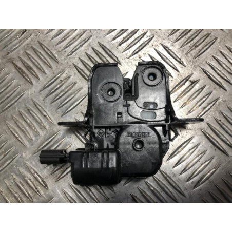Serrure de hayon RENAULT CLIO 4 PHASE 2 d’occasion
