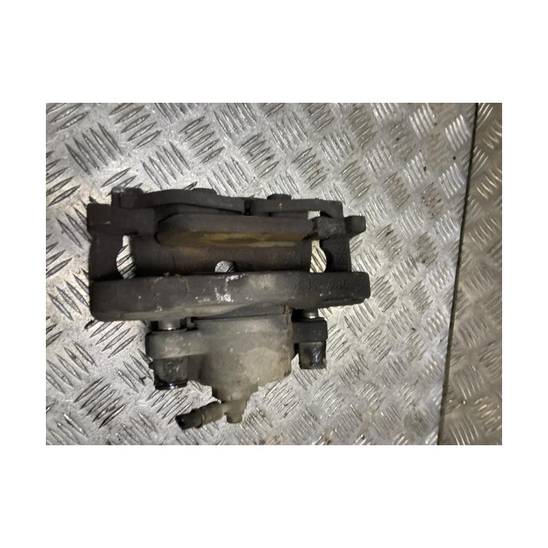 Etrier avant droit (freinage) CITROEN JUMPY 3 XS d’occasion