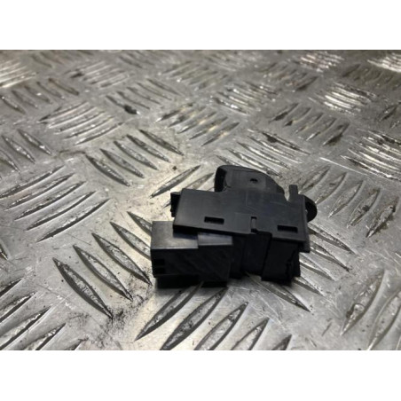 Interrupteur de leve vitre arriere droit VOLVO S 60 2 PHASE 1 d’occasion