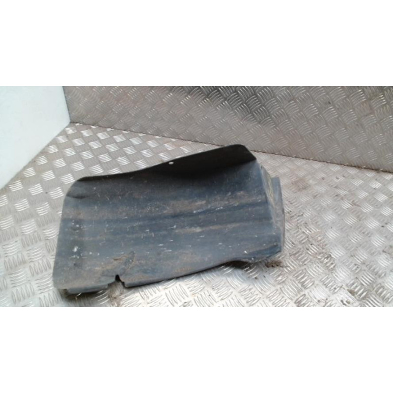 Pare boue arriere droit PEUGEOT 206+ d’occasion