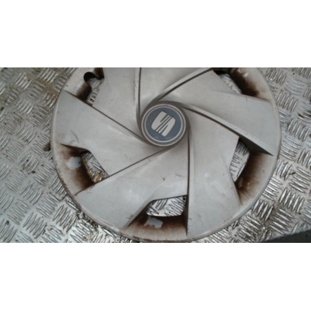 Enjoliveur SEAT IBIZA 4 PHASE 1 d’occasion