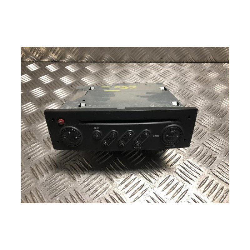 Autoradio d'origine RENAULT CLIO 3 PHASE 1 d’occasion