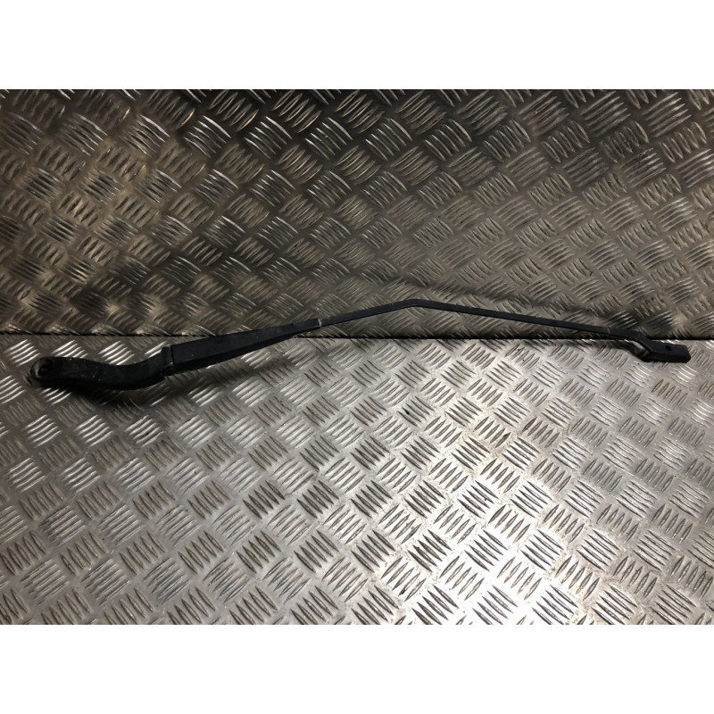 Bras essuie glace avant droit RENAULT TRAFIC 3 COURT PHASE 1 d’occasion