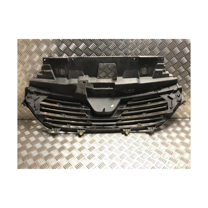 Calandre RENAULT TRAFIC 3 COURT PHASE 1 d’occasion