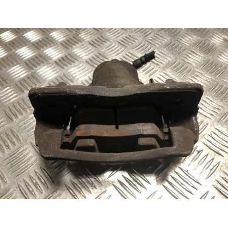 Etrier avant droit (freinage) HONDA CIVIC 8 PHASE 2 d’occasion