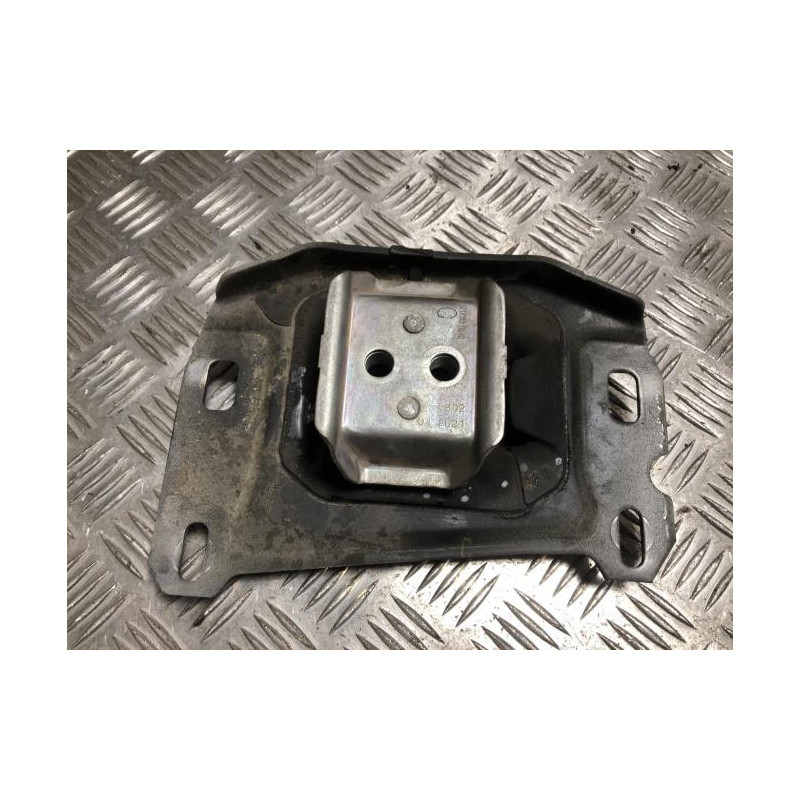 Support moteur gauche PEUGEOT 5008 2 PHASE 2 d’occasion