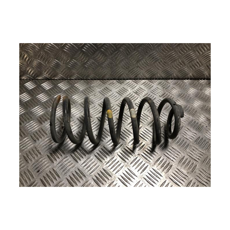 Ressort de suspension arriere droit HONDA CIVIC 8 PHASE 2 d’occasion