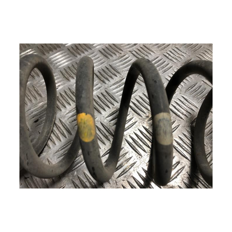 Ressort de suspension arriere droit HONDA CIVIC 8 PHASE 2 d’occasion