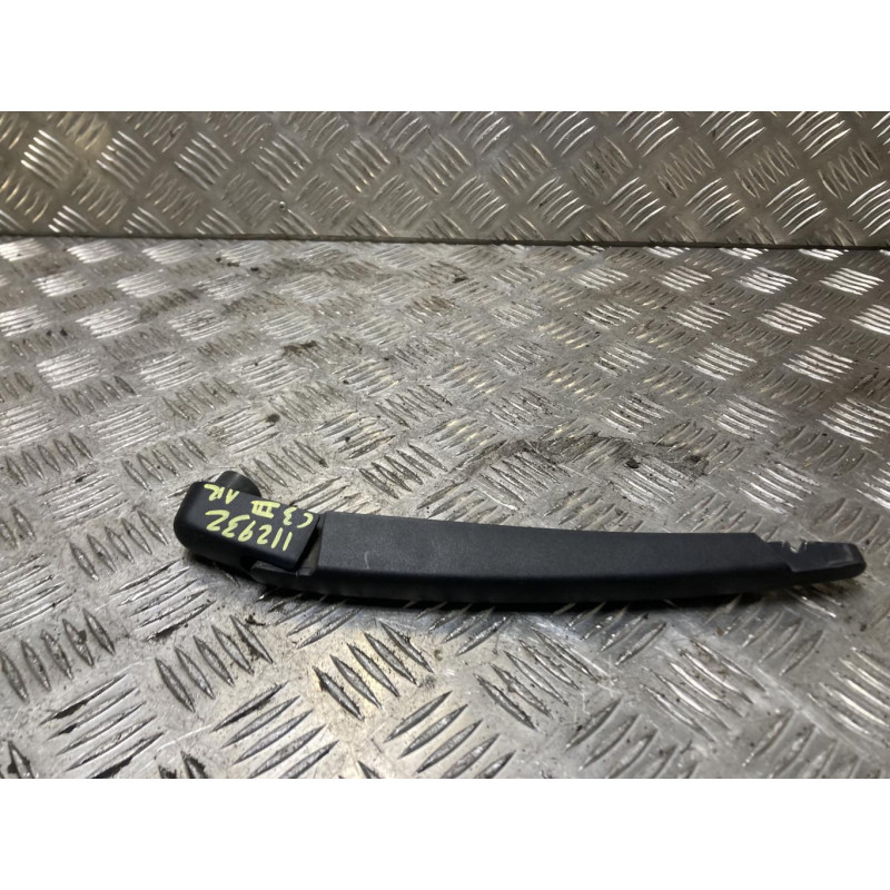 Bras essuie glace arriere CITROEN C3 3 PHASE 1 d’occasion
